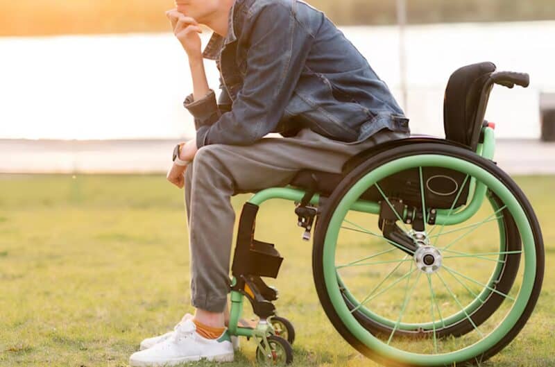 Ради спасения дочери я вышла замуж за сына-инвалида богатого бизнесмена, но уже спустя месяц в нашем доме начали происходить ужасные вещи: именно тогда я поняла, что наш брак был заранее спланирован и совсем не ради любви